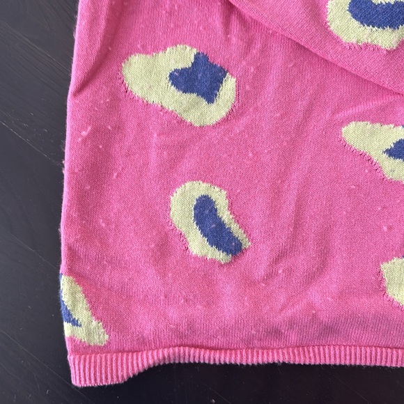 Jumper 1234 Pink and Blue/Yellow Animal Print-ish Sweater - Picture 4 of 6